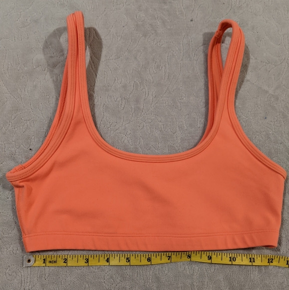 NWOT - Small - Aritzia - TNA - TnaBUTTER™ Mini Bra Top in Coral / Peach - Picture 3 of 4